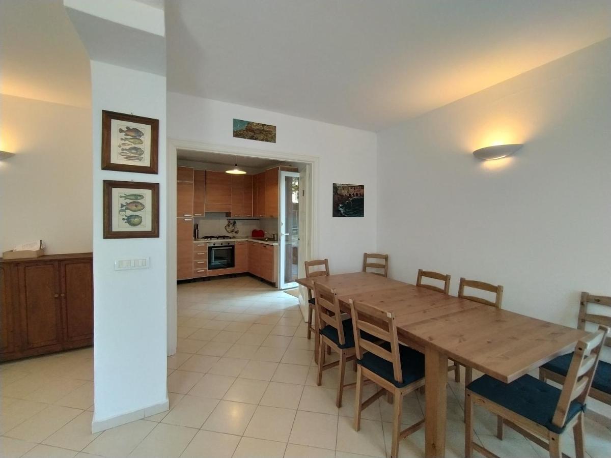 Dorothea House Apartamento Levanto Exterior foto
